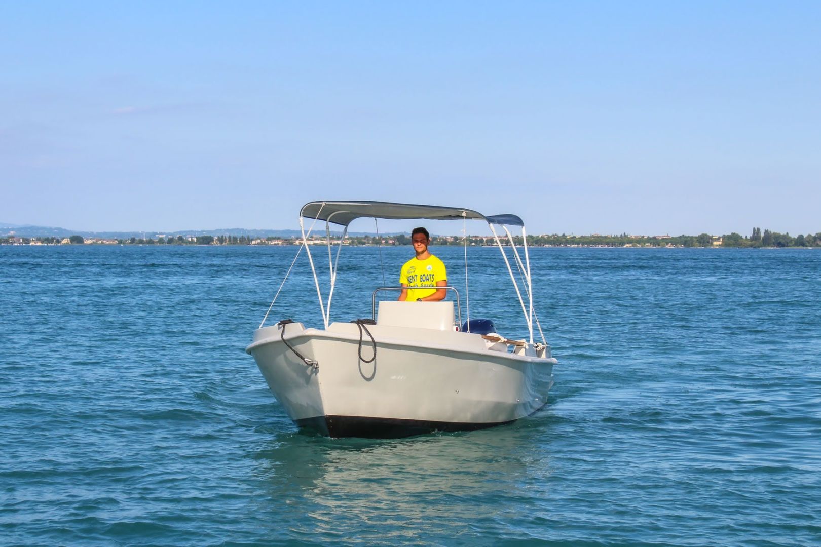 Gaia 21 40 Hp 8 people