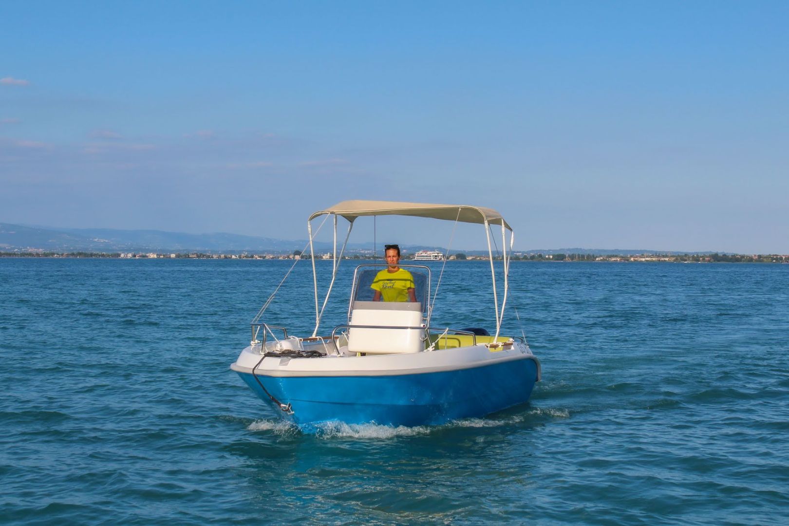 Gaia 19 40 Hp 6 people